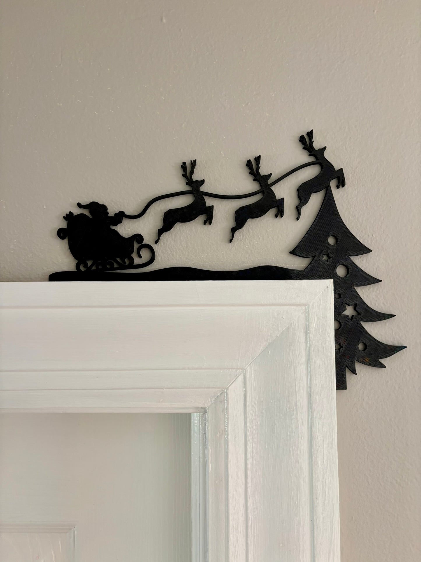 Reindeer Flying Door Corner