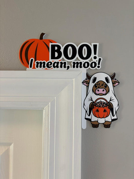 Highland Cow Halloween Door Window Corner Topper