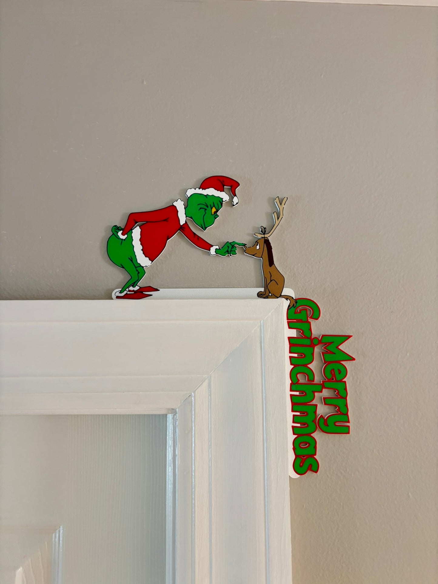 Grinch with Max Merry Grinchmas Door Corner