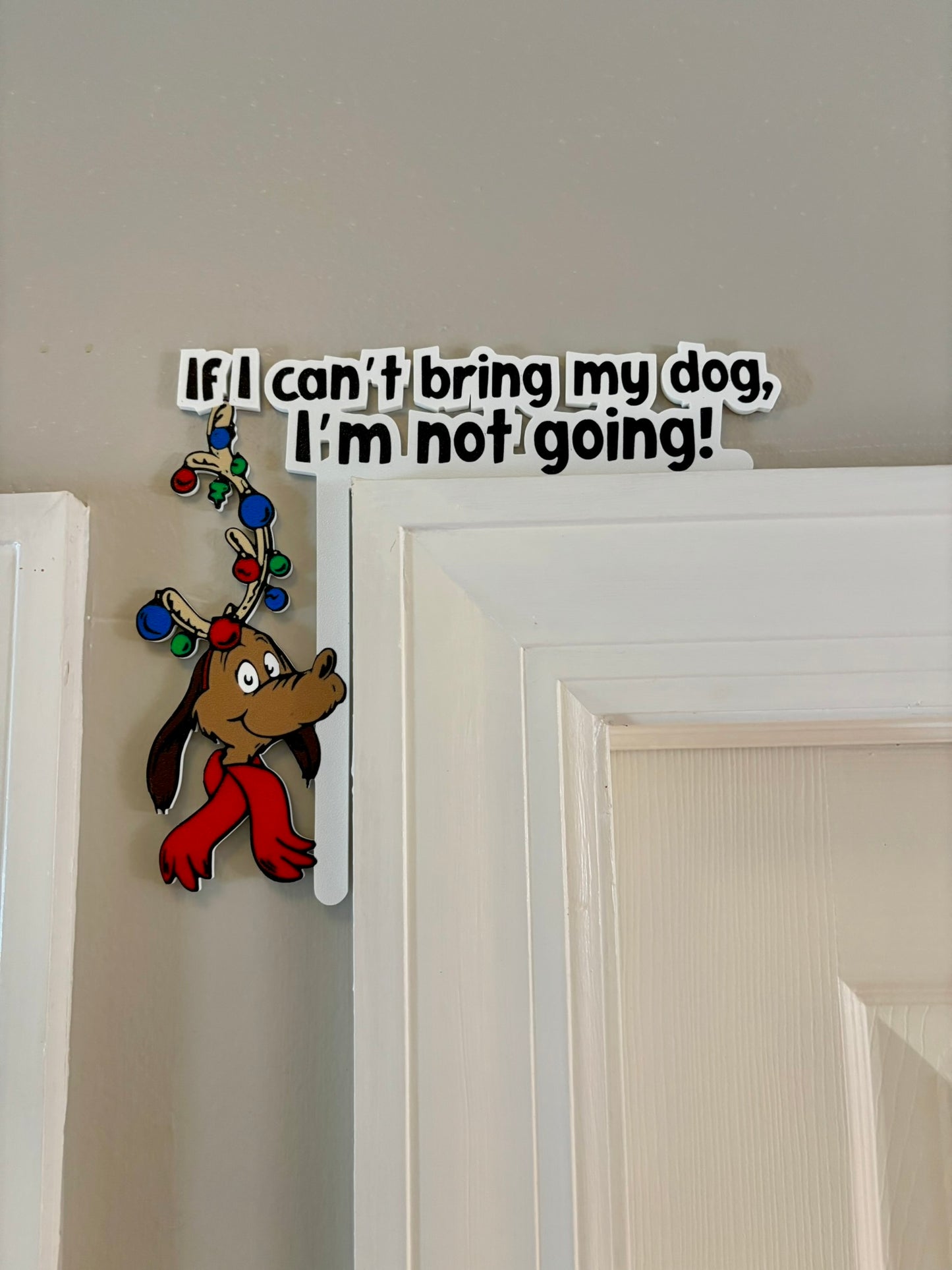 Max Grinch Door Corner