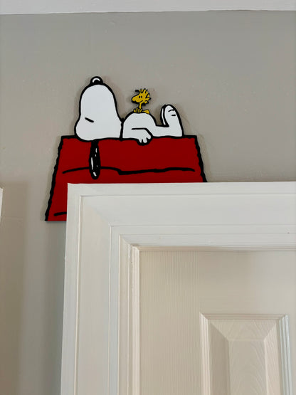 Snoopy Door Corner