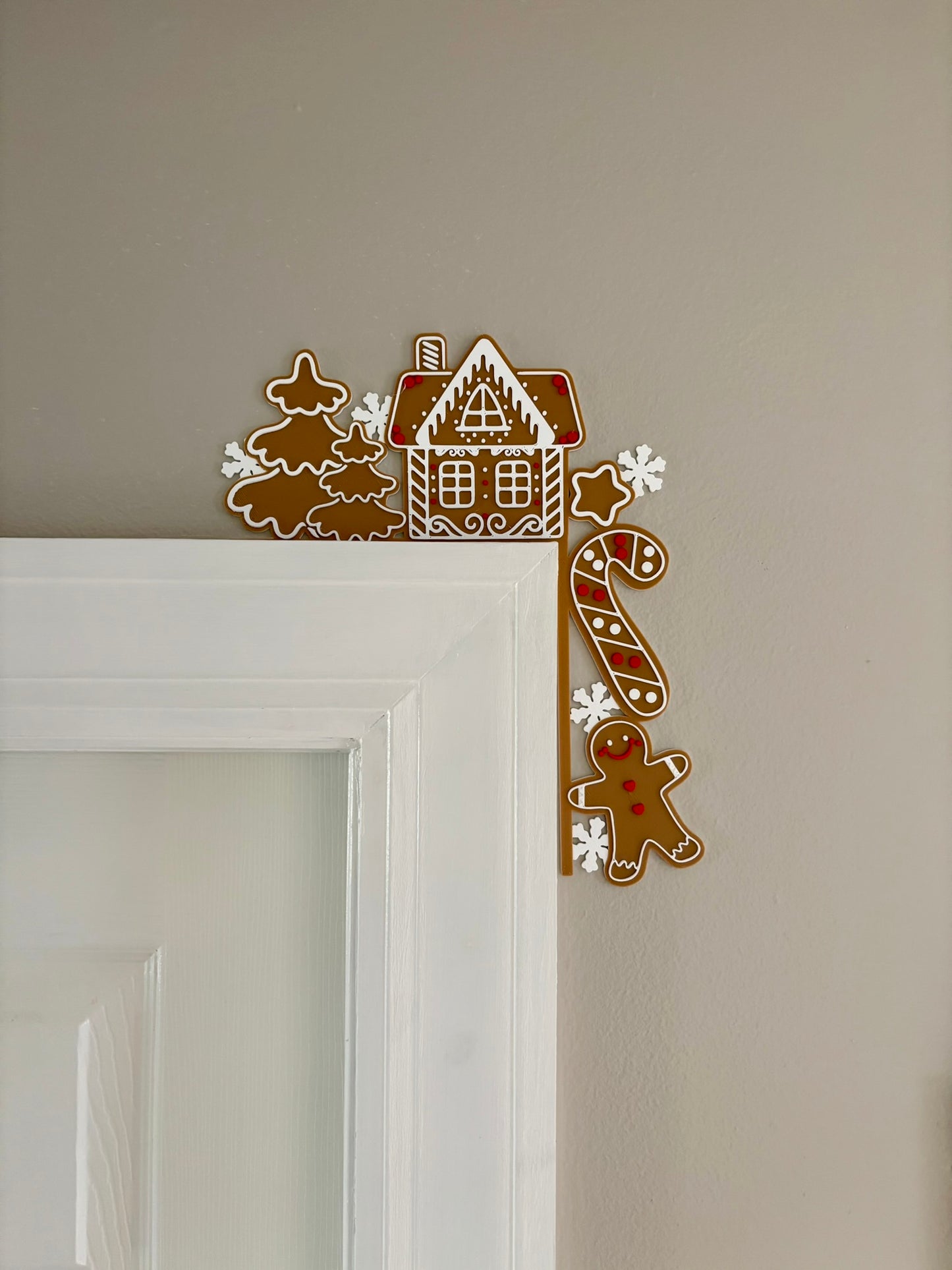 Gingerbread Door Corner