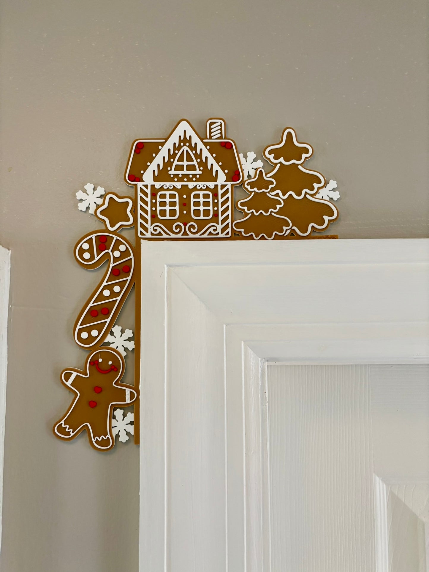 Gingerbread Door Corner