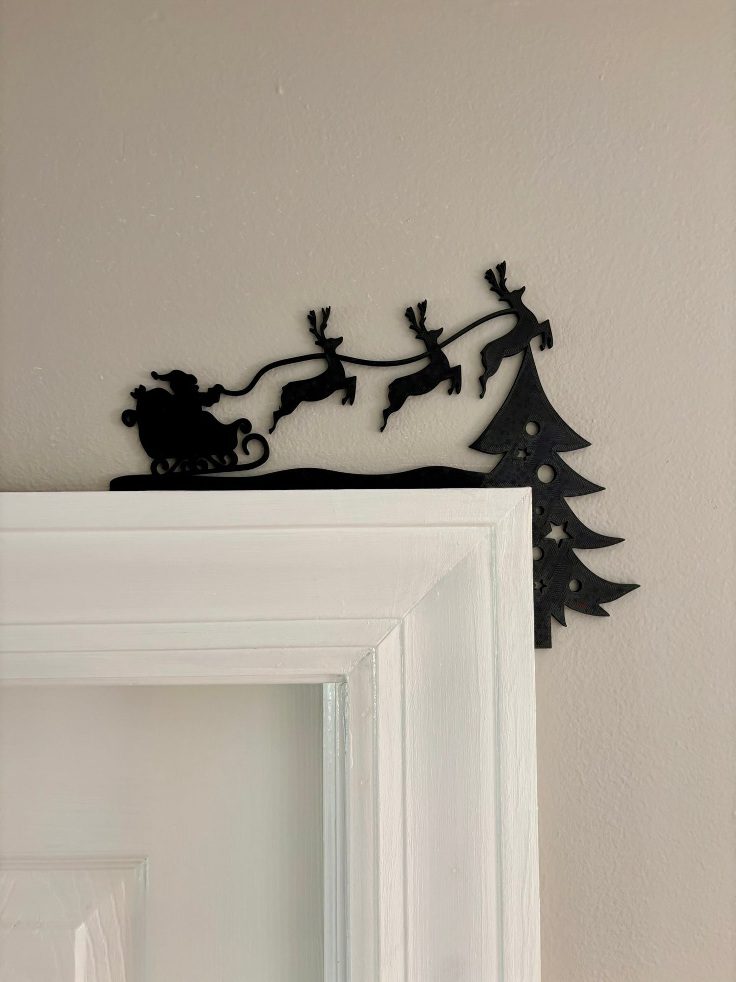 Reindeer Flying Door Corner