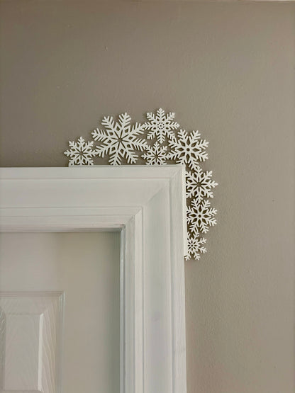 Snowflakes Door Corner