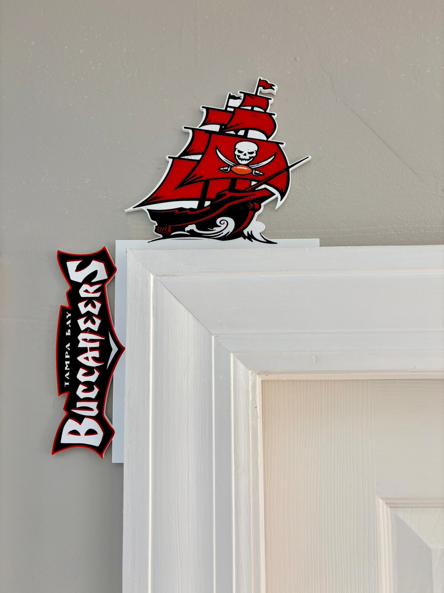 Tampa Bay Buccaneers Door Corner