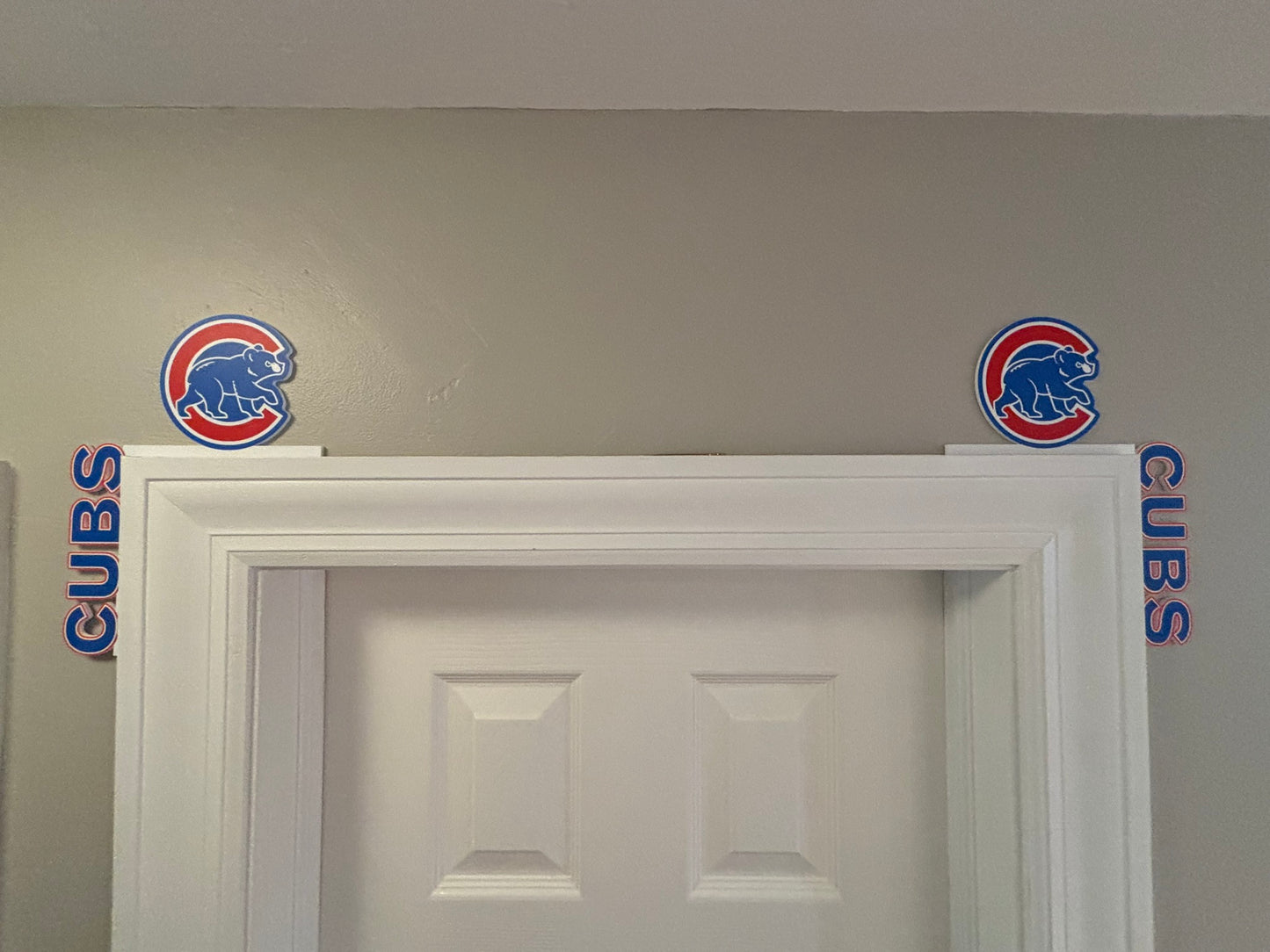 Chicago Cubs Bear Door Corner