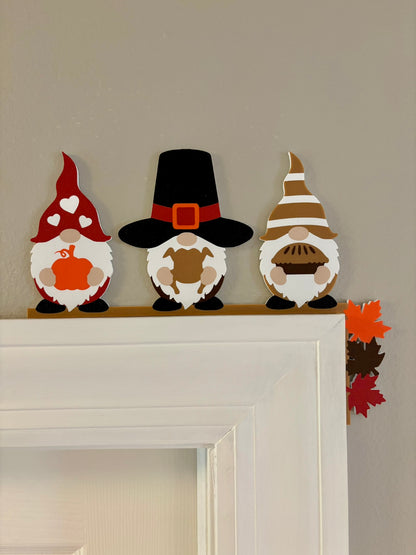 Thanksgiving Gnomes Door Window Corner Topper