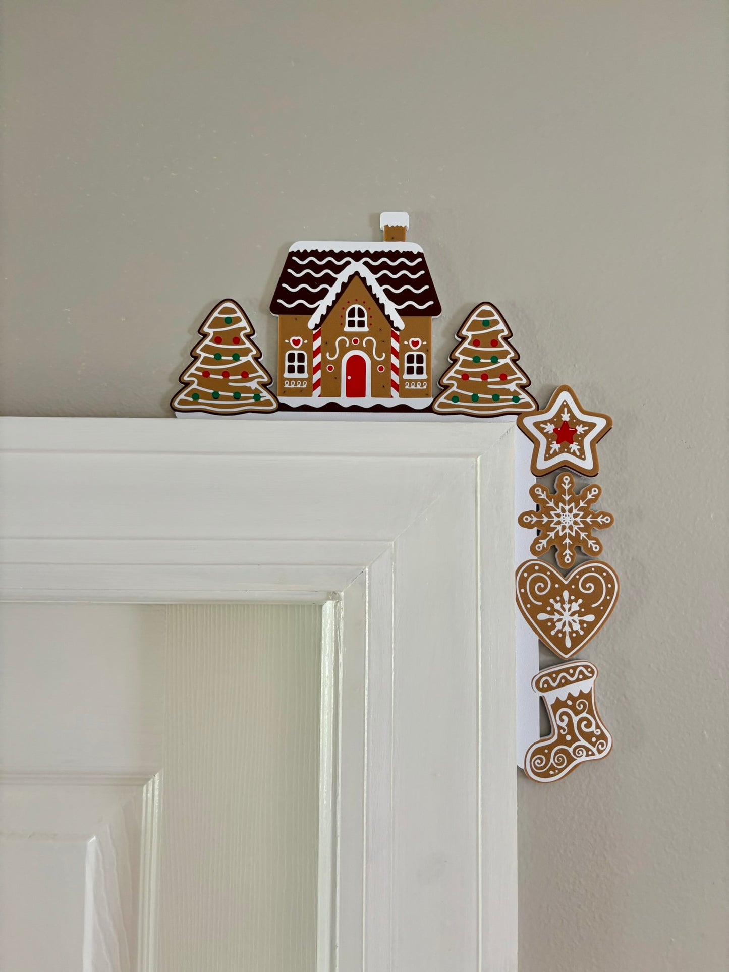 Gingerbread House Door Corner
