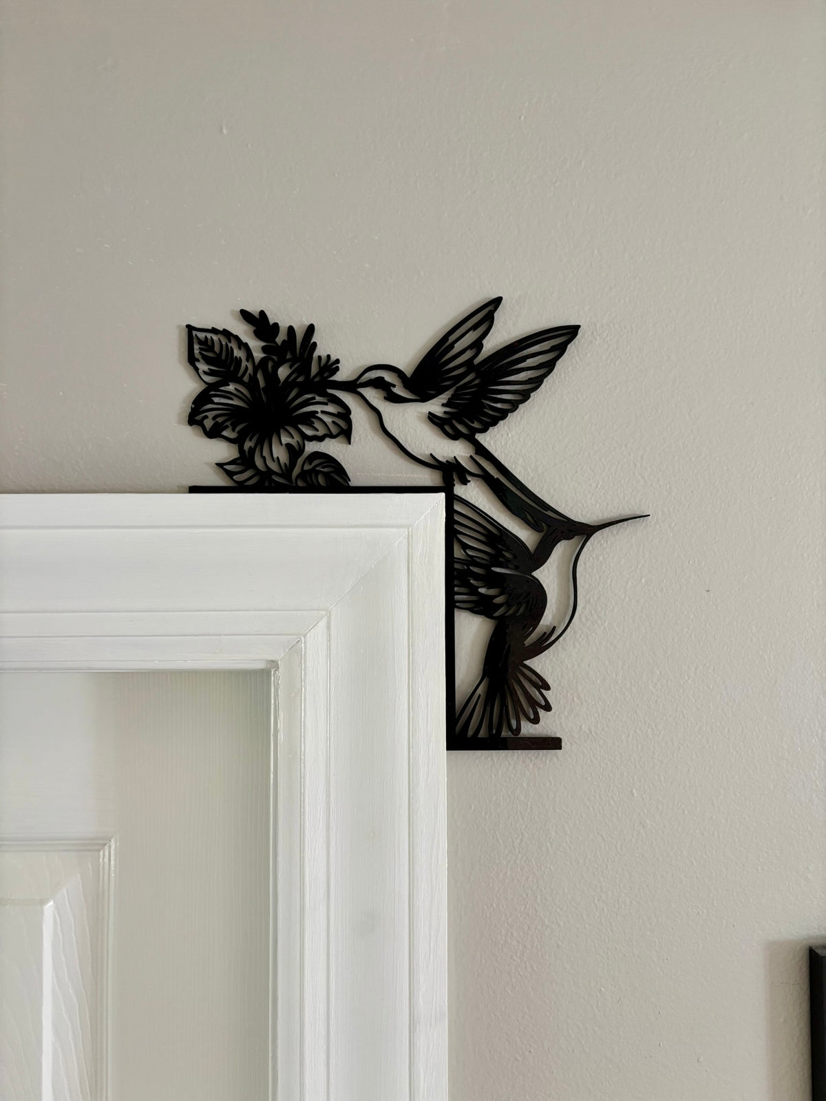 Hummingbird Corner Decor