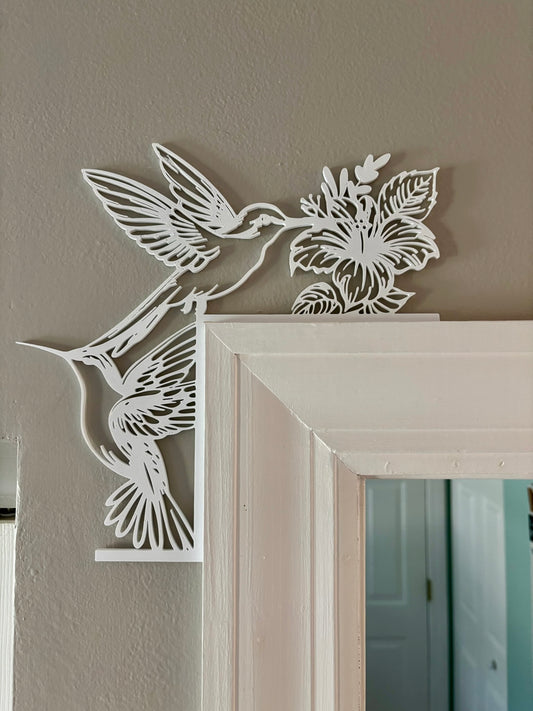 Hummingbird Corner Decor