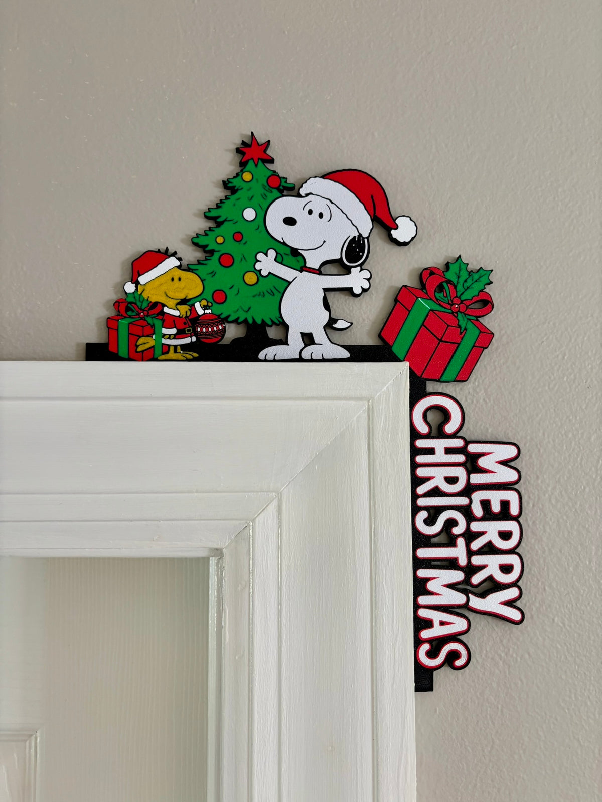 Snoopy and Woodstock Christmas Door Corner