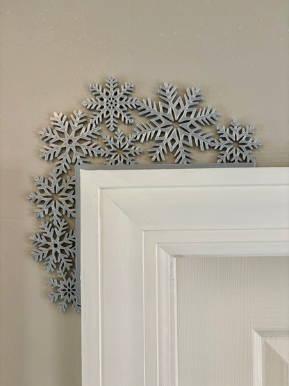Snowflakes Door Corner