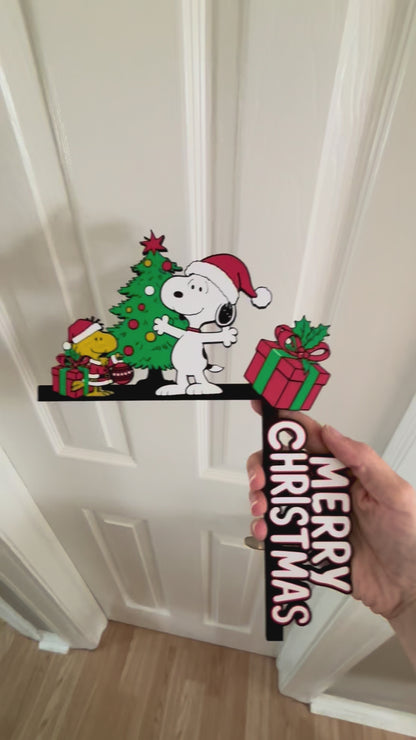 Snoopy and Woodstock Christmas Door Corner