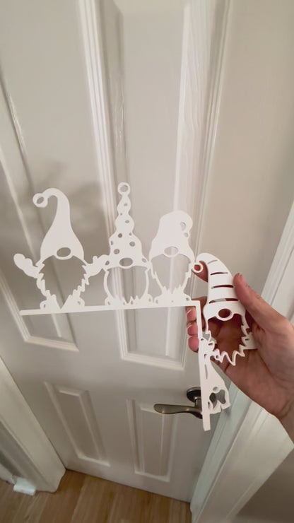 Gnomes Simple Corner Decor